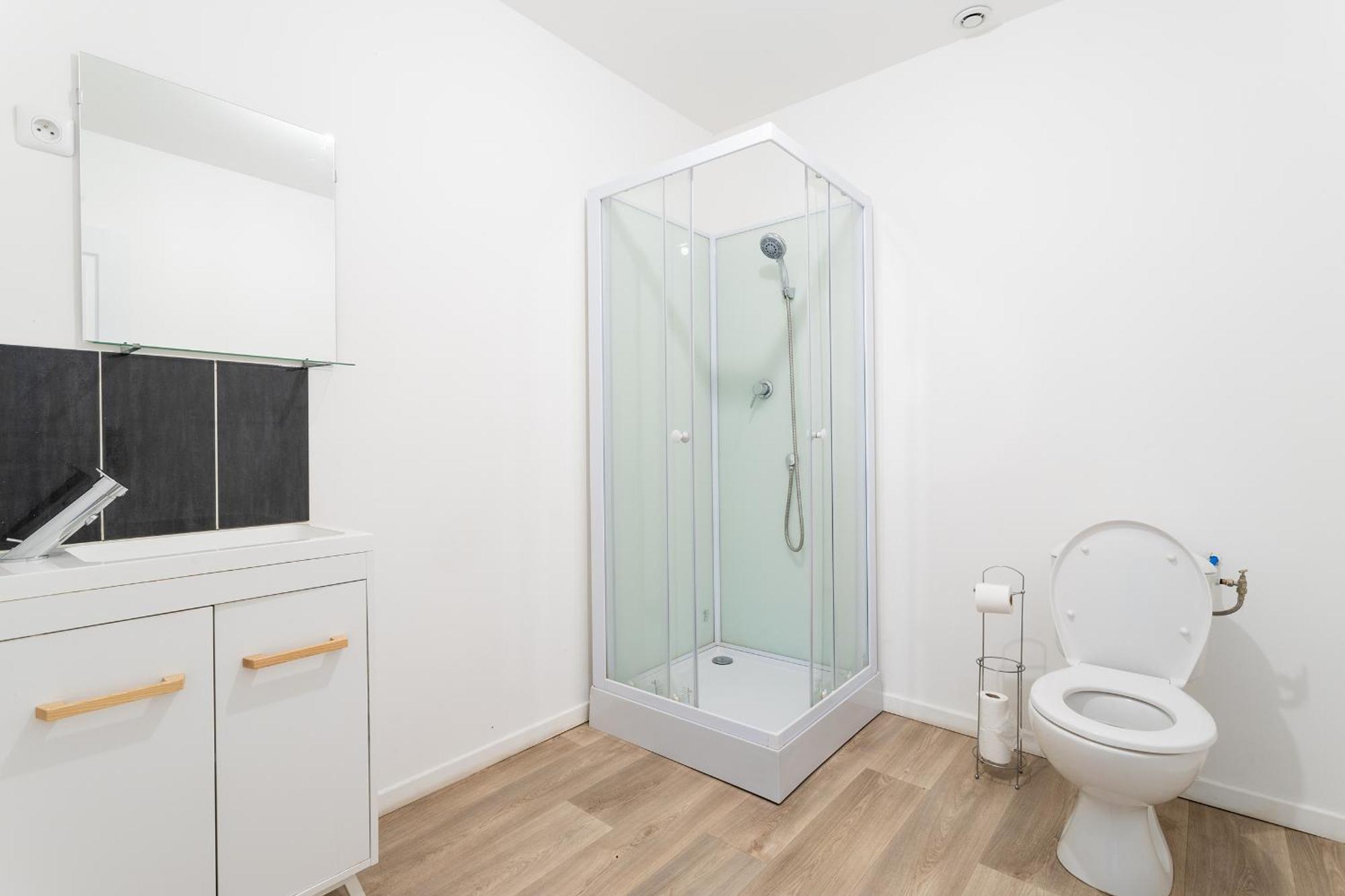 S&K Suite Grande Rue Roubaix - Chambre Spacieuse Et Sdb Privee - Netflix Et Cuisine מראה חיצוני תמונה