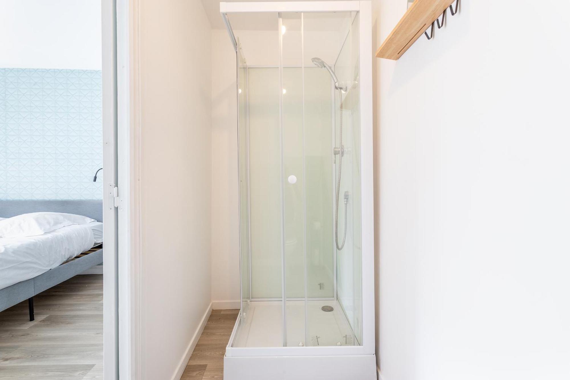 S&K Suite Grande Rue Roubaix - Chambre Spacieuse Et Sdb Privee - Netflix Et Cuisine מראה חיצוני תמונה