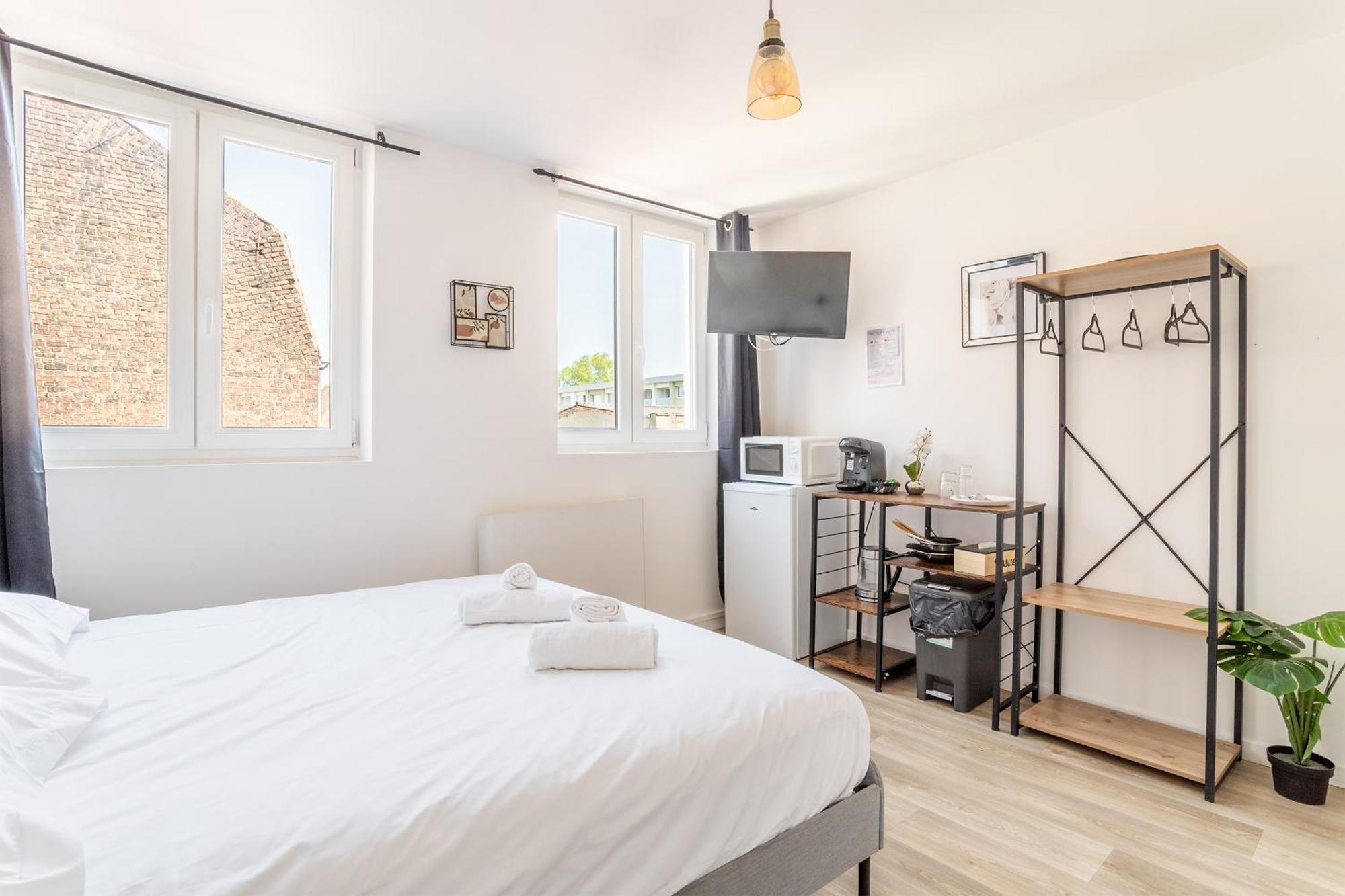S&K Suite Grande Rue Roubaix - Chambre Spacieuse Et Sdb Privee - Netflix Et Cuisine מראה חיצוני תמונה